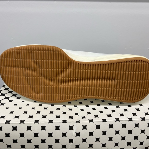 Only worn once- adidias stella mccartney treino mid size 9 - Picture 11 of 15